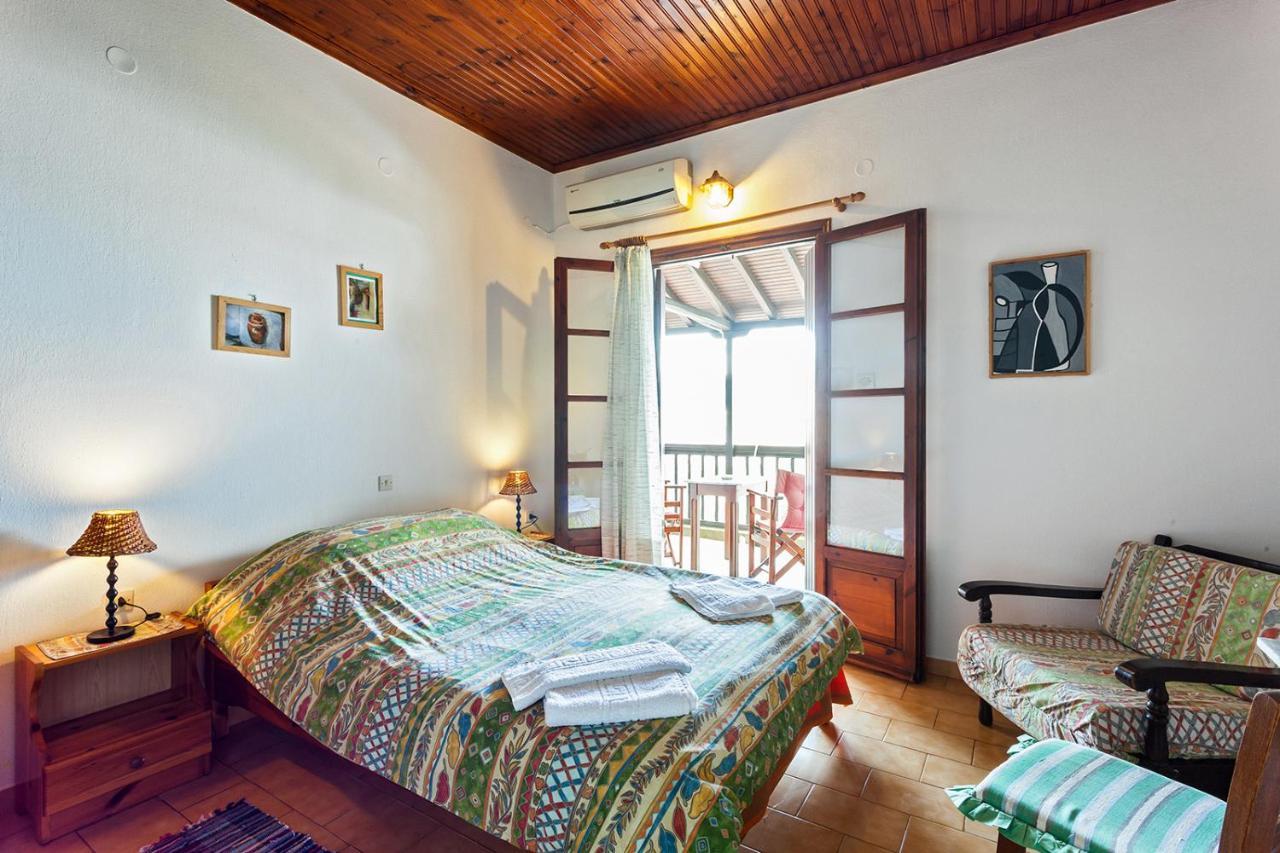 Eleni Del Sol Apartment Скопелос Екстериор снимка